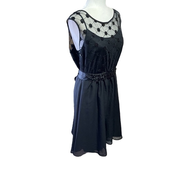 Ricki’s Black Cocktail Dress-Lined-Mesh Bodice-sequin Design-Sequin Belt-Size 12 - Picture 3 of 11